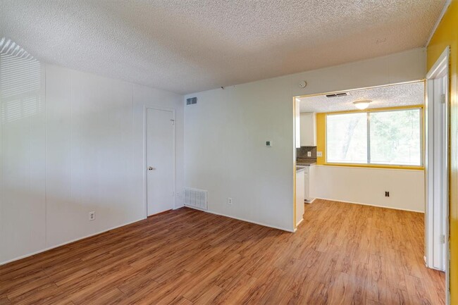 Building Photo - 3707 Tom Green St