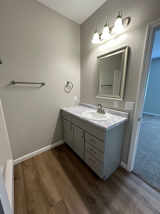 Building Photo - 2554-2550 Granite Dr NW