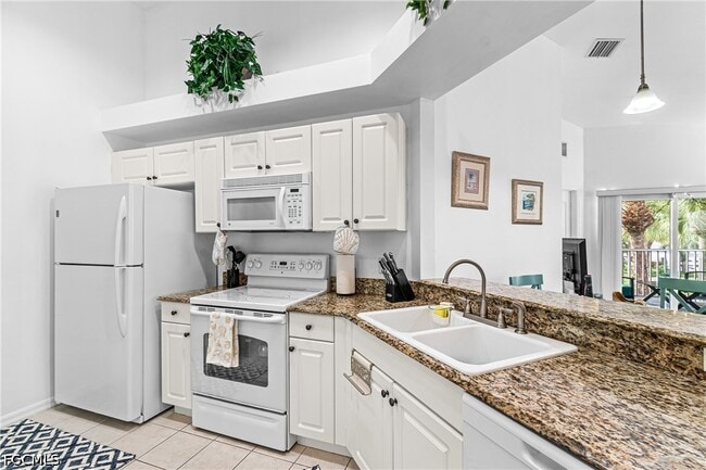 Building Photo - 12181 Summergate Cir