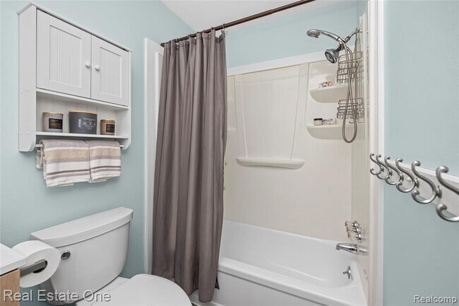 Building Photo - 2917 Rockford