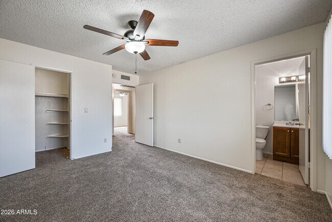 Building Photo - 11102 W Turney Ave