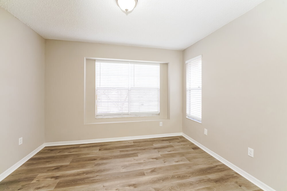 Building Photo - 9336 Sonoma Dr