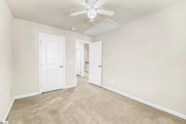 Building Photo - 446 Christiane Way