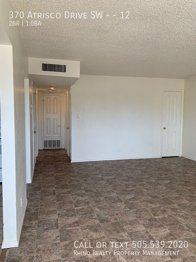 Building Photo - 370 Atrisco Dr SW