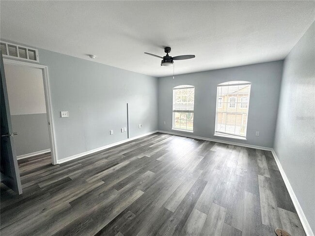 Building Photo - 9816 Ashburn Lake Dr