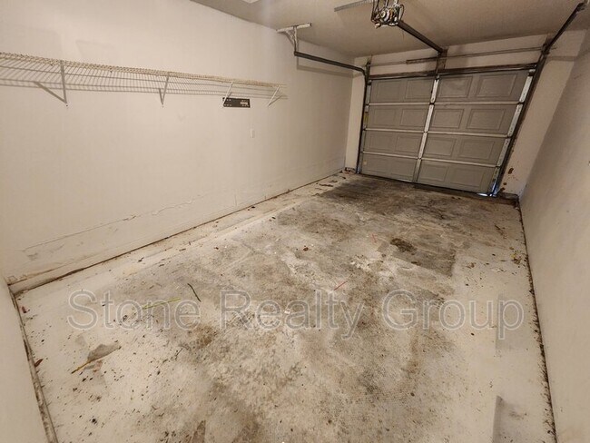 Building Photo - 2484 E Clayton Dr