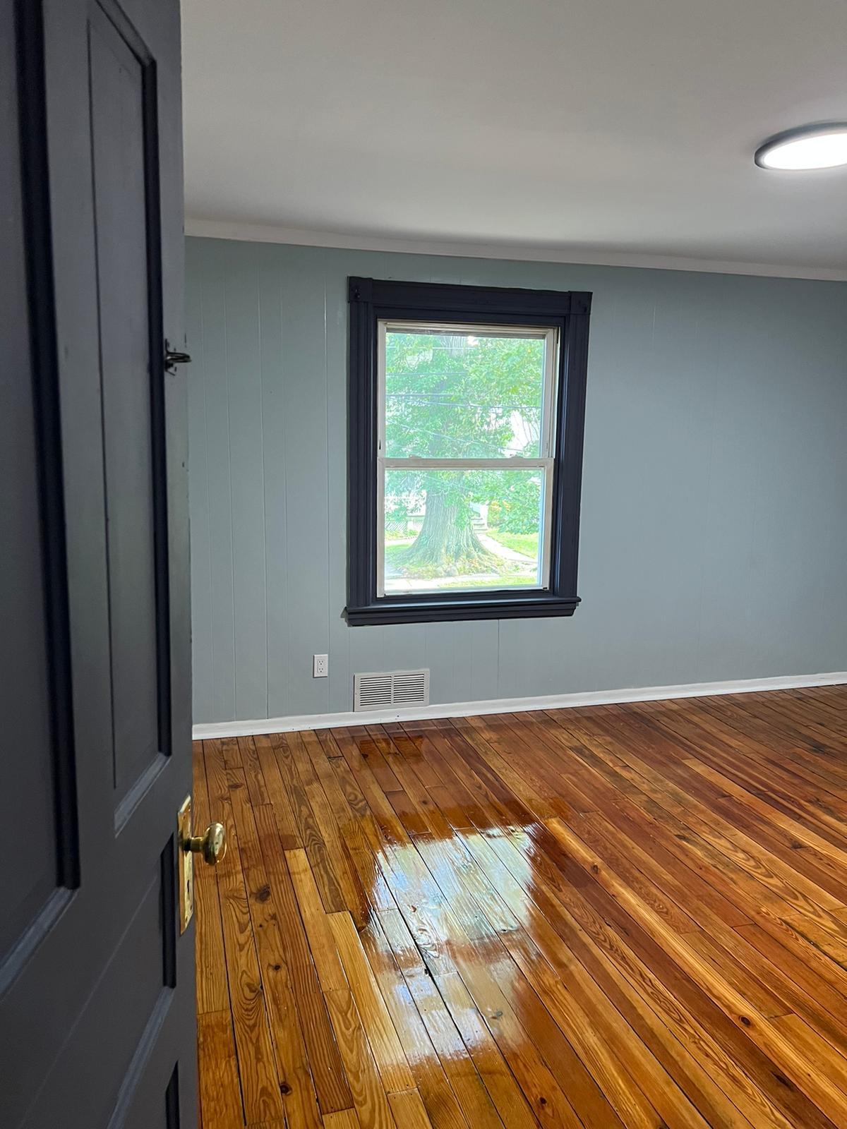 Master bedroom - 703 French St