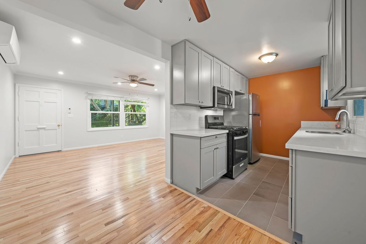 Building Photo - 3720 W Chandler Blvd