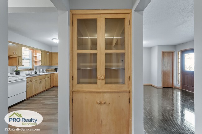 Building Photo - 3 Bedroom Home in New Prague