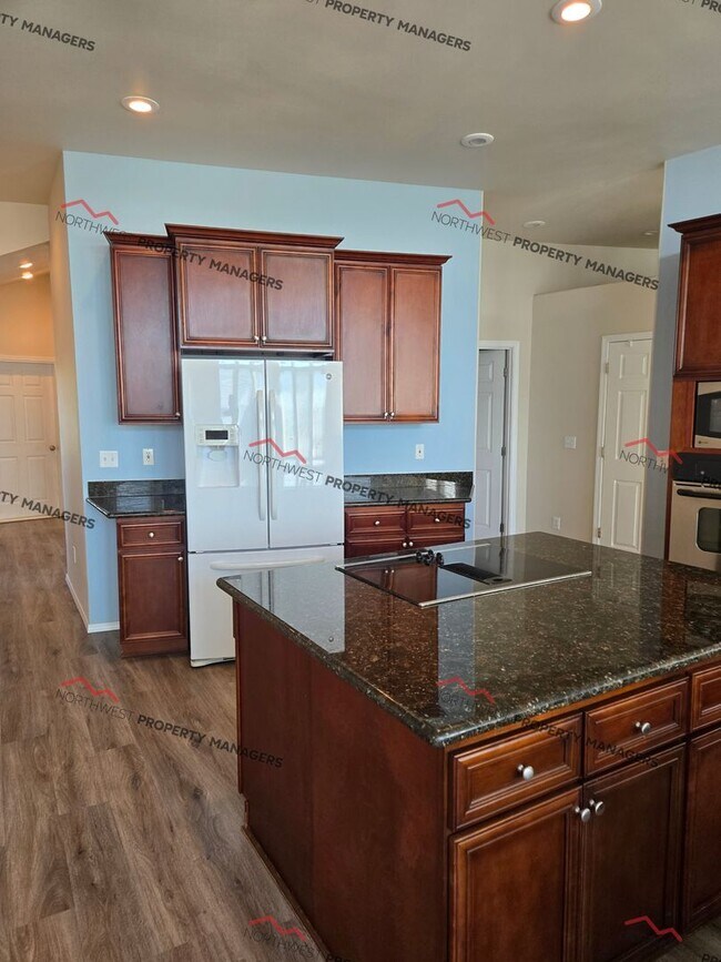 Building Photo - STATUS: *PENDING APPLICATION* R311 | $2195...