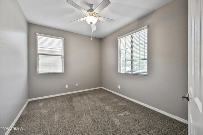 Building Photo - 20763 E Mockingbird Dr