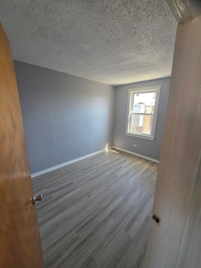Building Photo - 6144 Lindbergh Blvd.