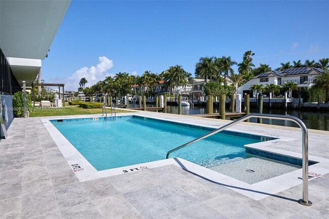 Building Photo - 160 Isle of Venice Dr