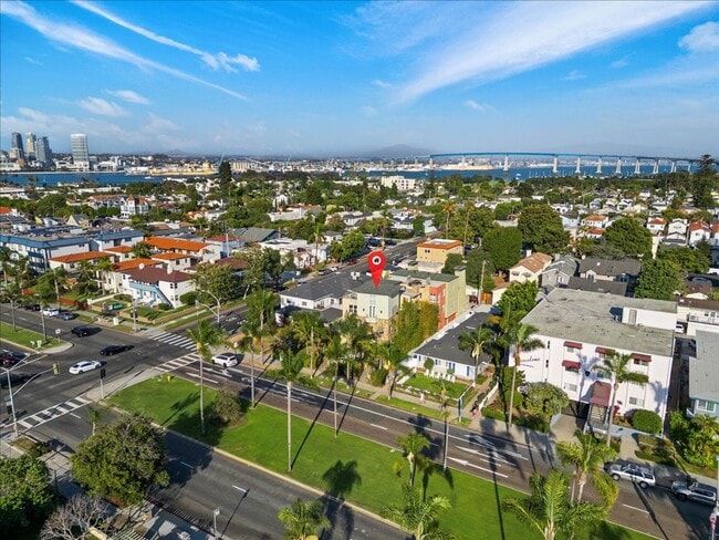 Building Photo - 411 Orange Ave