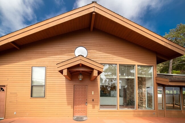 Building Photo - Unique Carmel Highlands 1 Bed, Large Loft, 2 Baths + Sunroom & Office