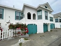 Building Photo - 1319 #6-#5-#4 Sonoma &1323 Sonoma Blvd