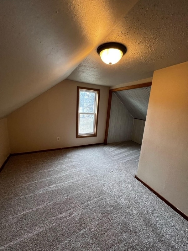 Building Photo - 318 N Cass Ave