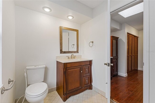 Building Photo - 7423 Elsworth Ct