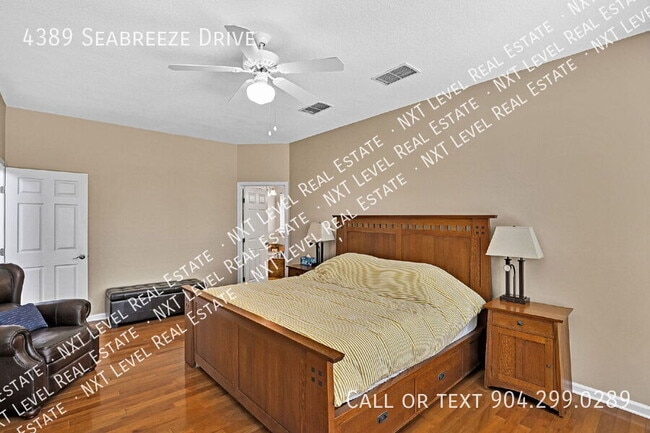 Building Photo - 4389 Seabreeze Dr