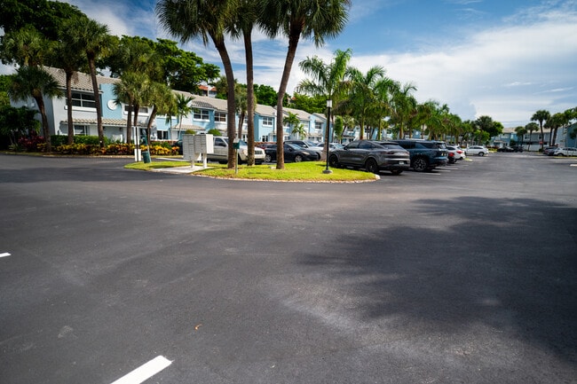 Building Photo - 1088 Jeffery St