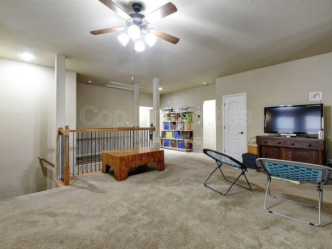 Building Photo - 1435 Sparrow Song