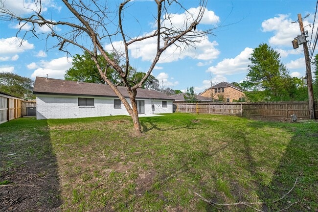 Building Photo - 5523 Kuldell Dr