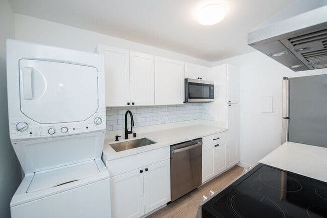 Building Photo - Mesa Verde | Recently Remodled 2 Bedroom Appartment