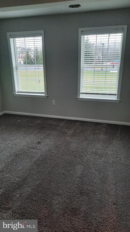 Building Photo - 306 Sherman Ave