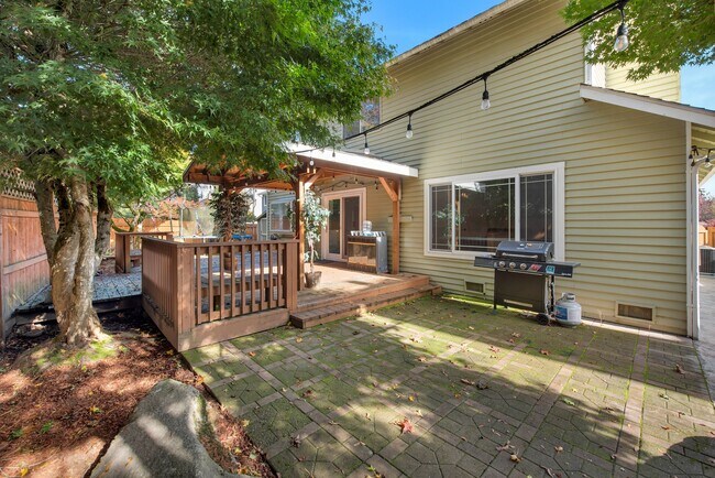 Building Photo - 21439 129th Pl SE