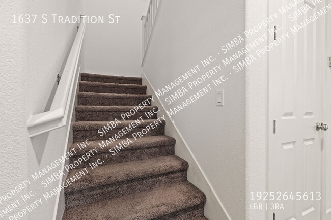 Building Photo - 1637 Tradition St