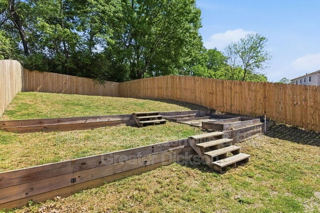 Building Photo - 704 McPherson Dr