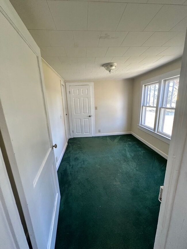 Building Photo - NEW RENTAL LISTING - NO HUD NO SECTION 8