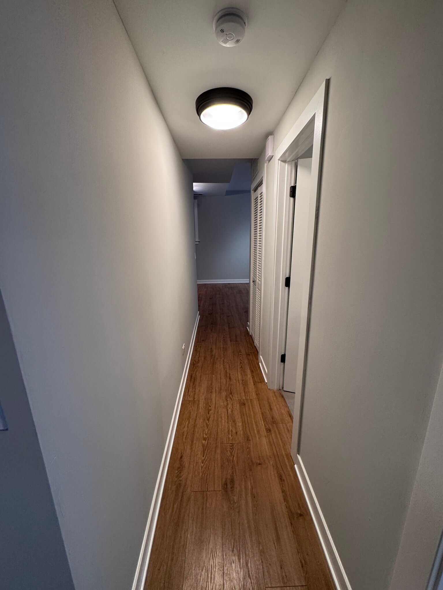 Building Photo - 4628 N Leavitt St