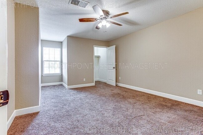 Building Photo - PRICE REDUCED!