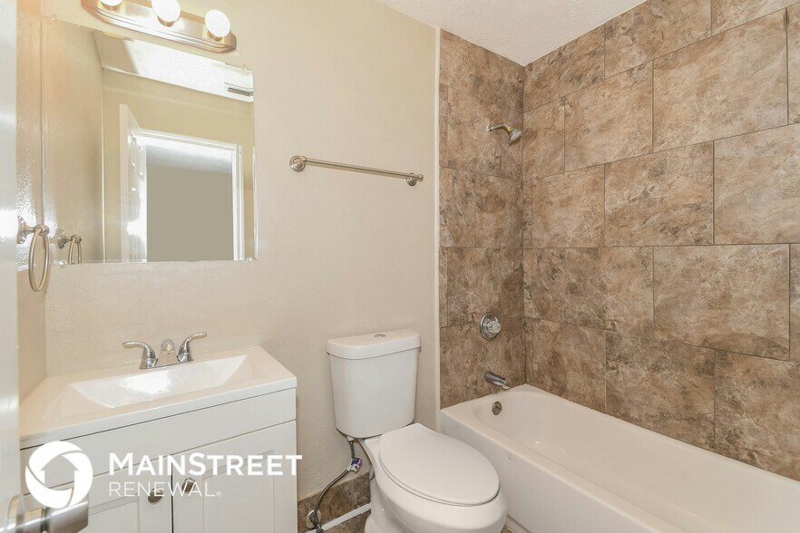 Building Photo - 7147 Eudine Dr N