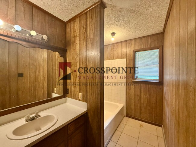 Building Photo - 314 Tammy Lynn Dr