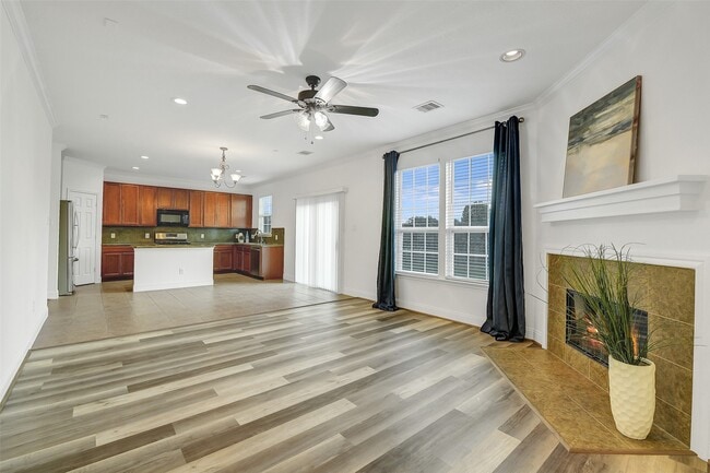 Building Photo - 29133 Legends Wick Dr