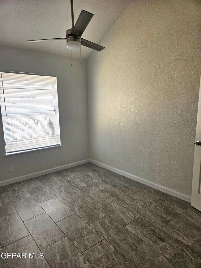 Building Photo - 1738 Dean Jones Dr