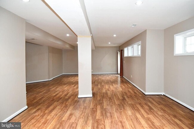 Building Photo - 13039 Quate Ln