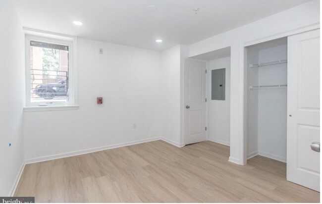 Building Photo - 1644 N Marshall St