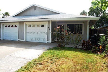 Primary Photo - Charming Two Bedroom Duplex in Fair Oaks