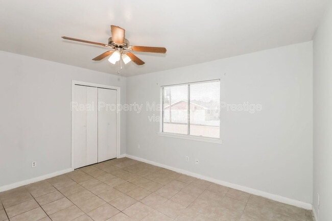 Building Photo - 3111 Falk Ct