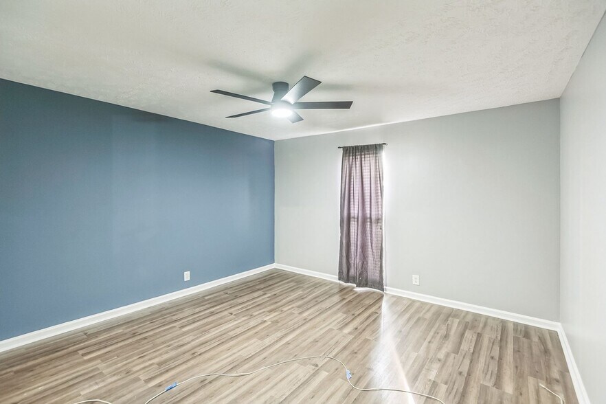 Building Photo - 420 Elysian Fields Rd