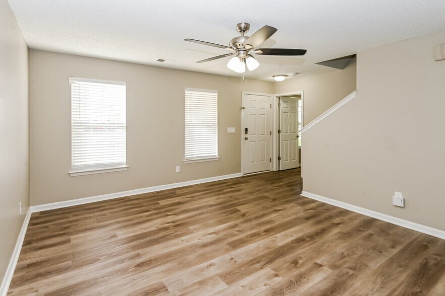 Building Photo - 3530 Joel Turner Dr