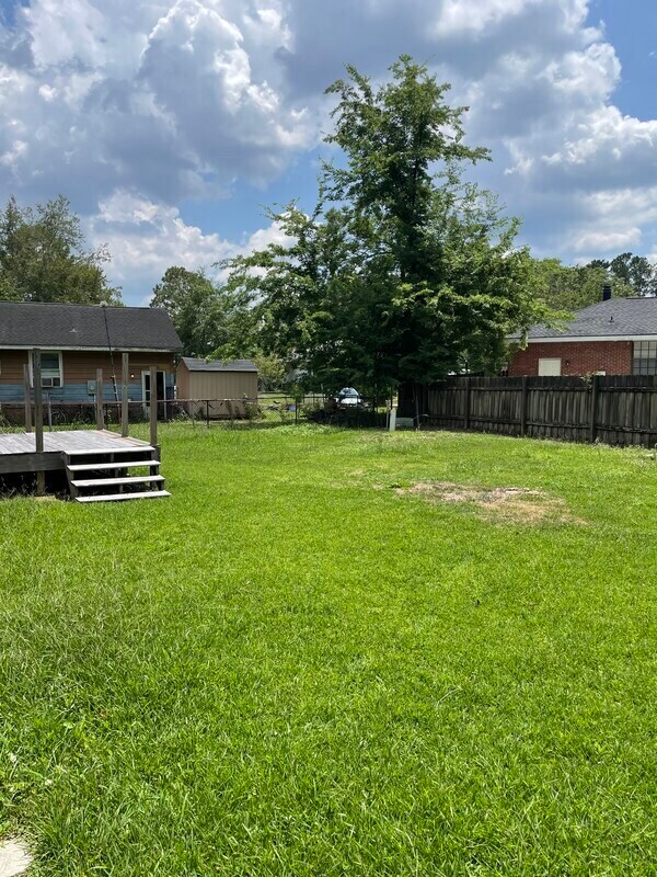 Building Photo - 134 Heather Dr