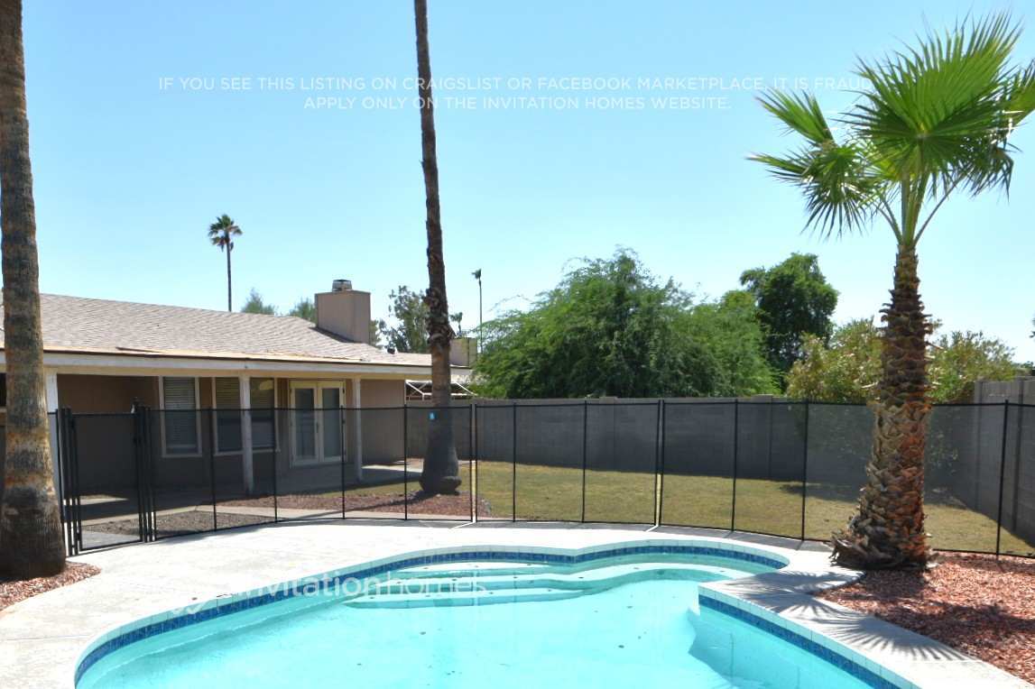 Building Photo - 3538 E Anderson Dr