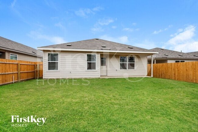 Building Photo - 4519 Meadowland Pl