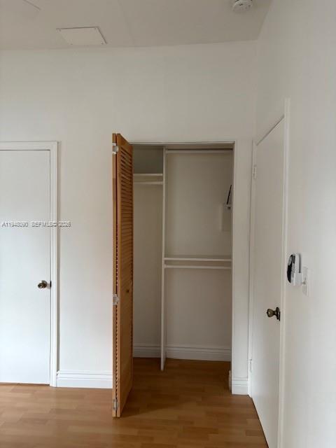 Building Photo - 752 NW 24th Ct