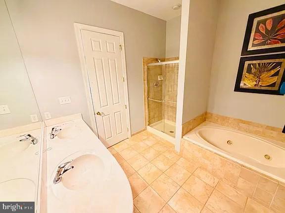 Building Photo - 122 Whiteland Hills Cir