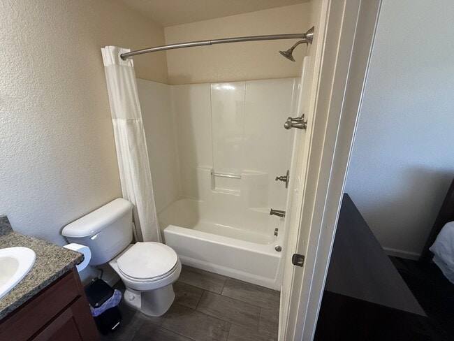 Building Photo - 5445 Carter Rd